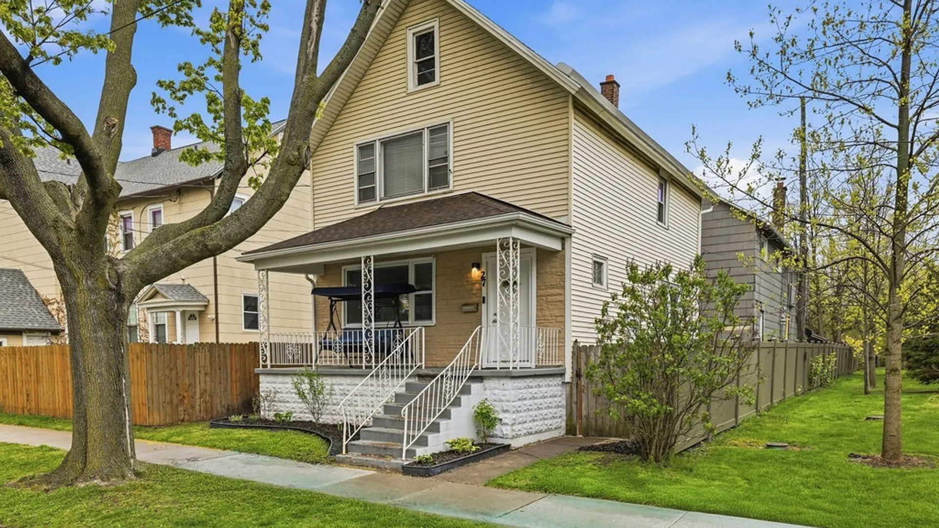 Property at 27 Rhode Island Street, Buffalo, NY 14213 2
