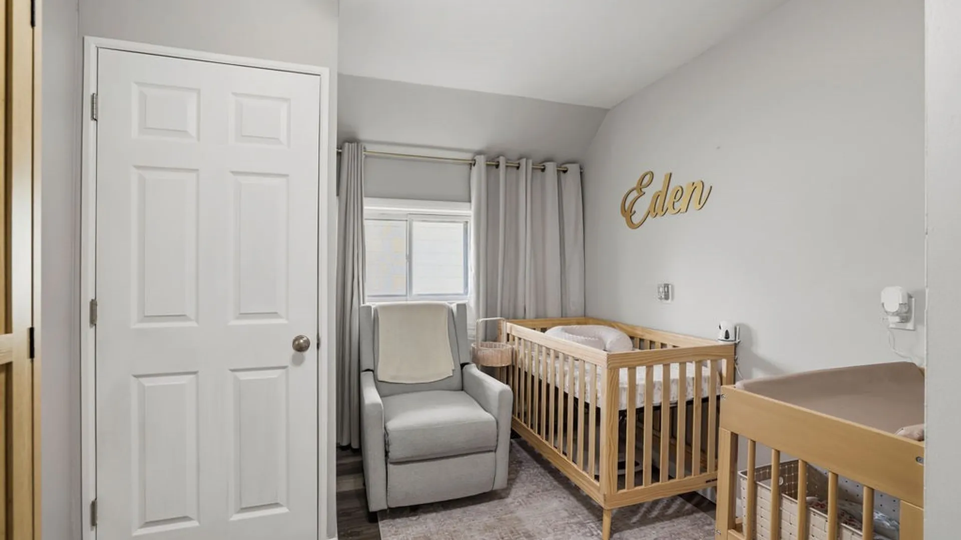 Property at 27 Rhode Island Street, Buffalo, NY 14213 21