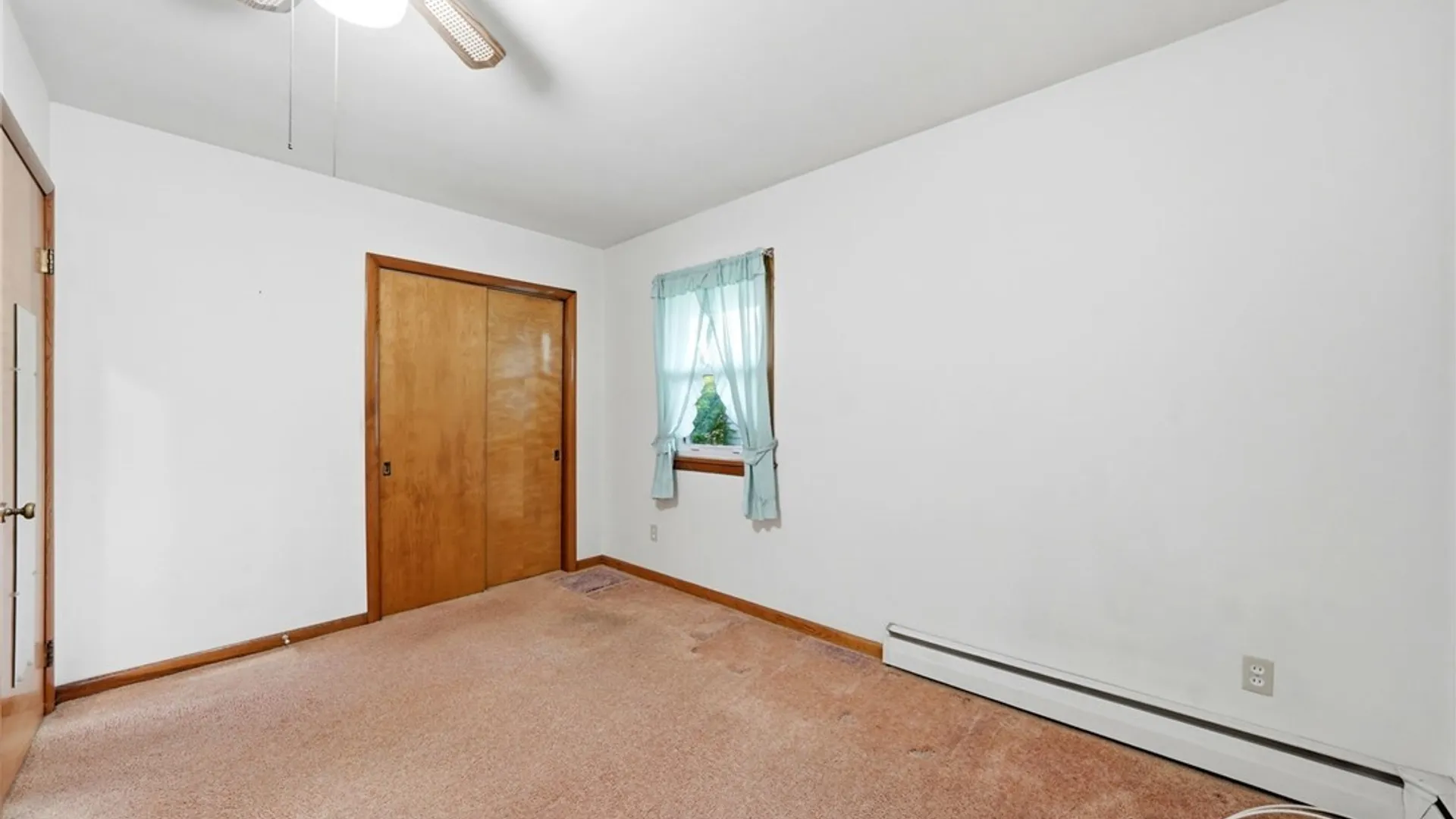 Property at 30 Woodward Avenue, Evans, NY 14006 26