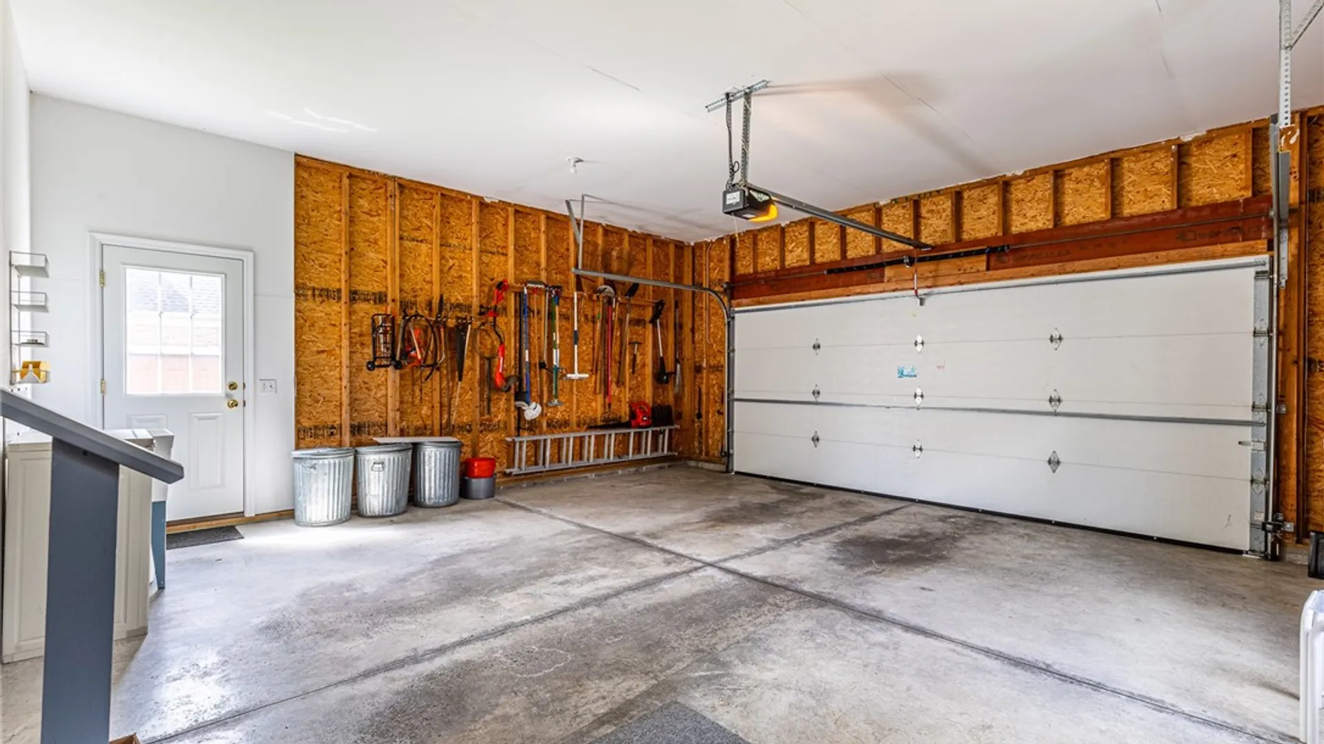 Property at 31 Brantley Way, Perinton, NY 14526 44