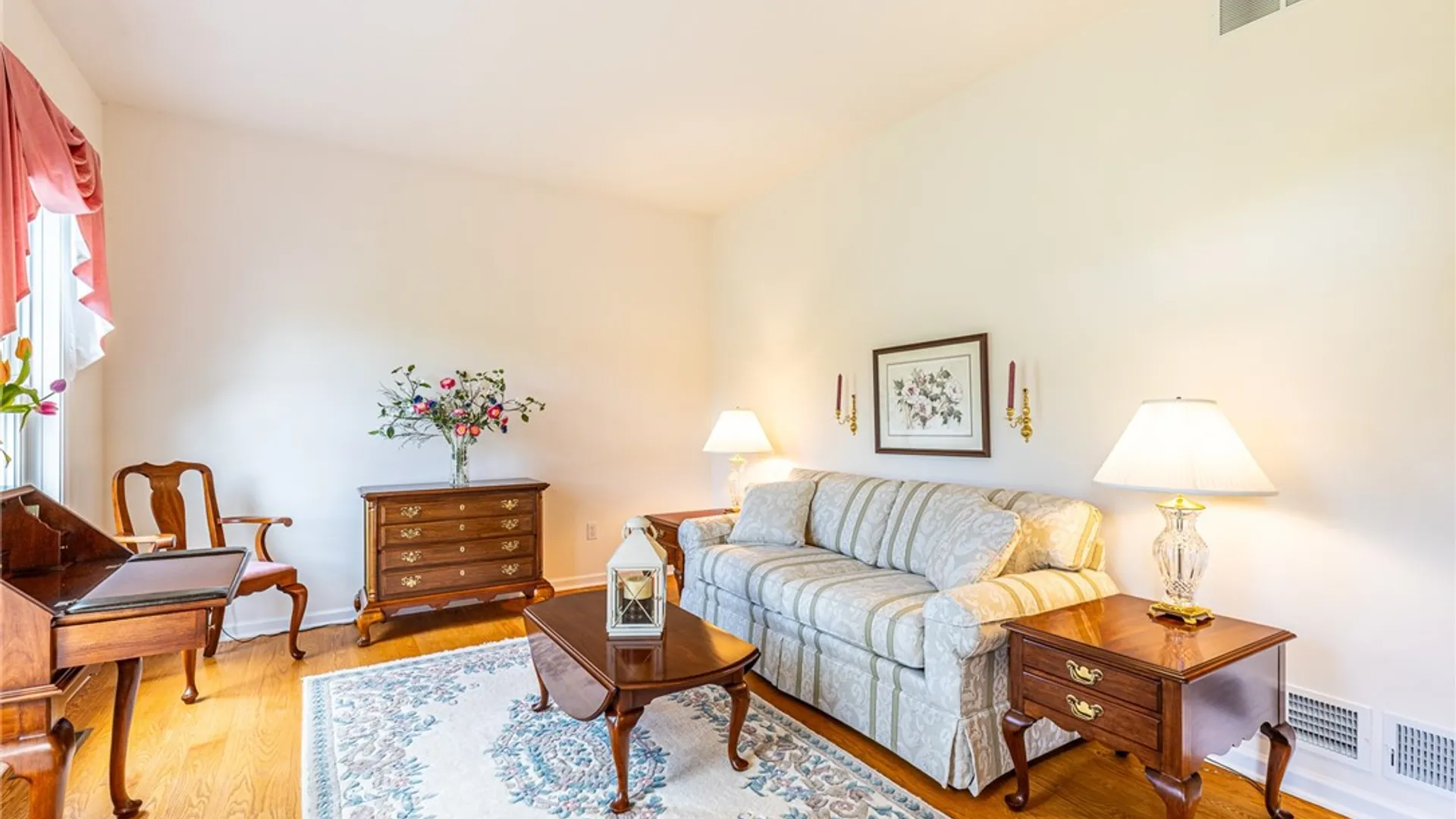 Property at 31 Brantley Way, Perinton, NY 14526 7