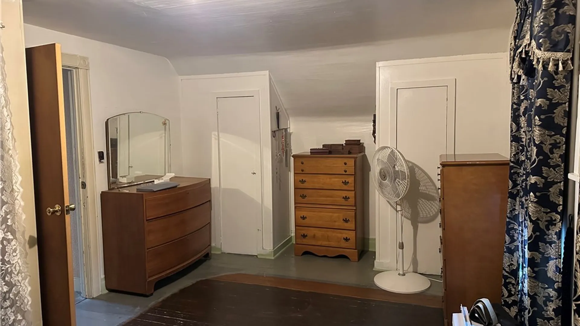 Property at 14 Clyne Place, Whitestown, NY 13492 15