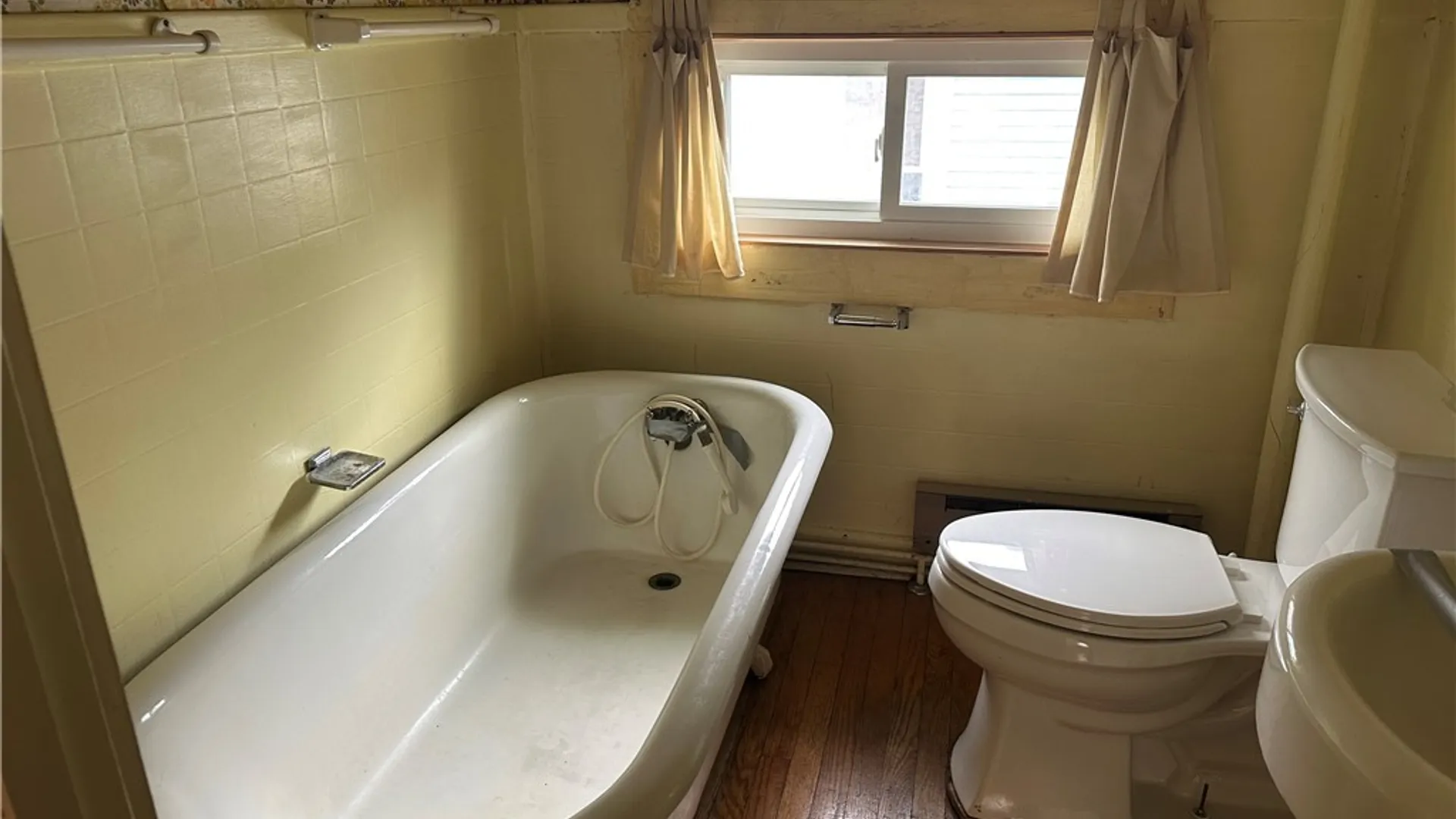 Property at 14 Clyne Place, Whitestown, NY 13492 18