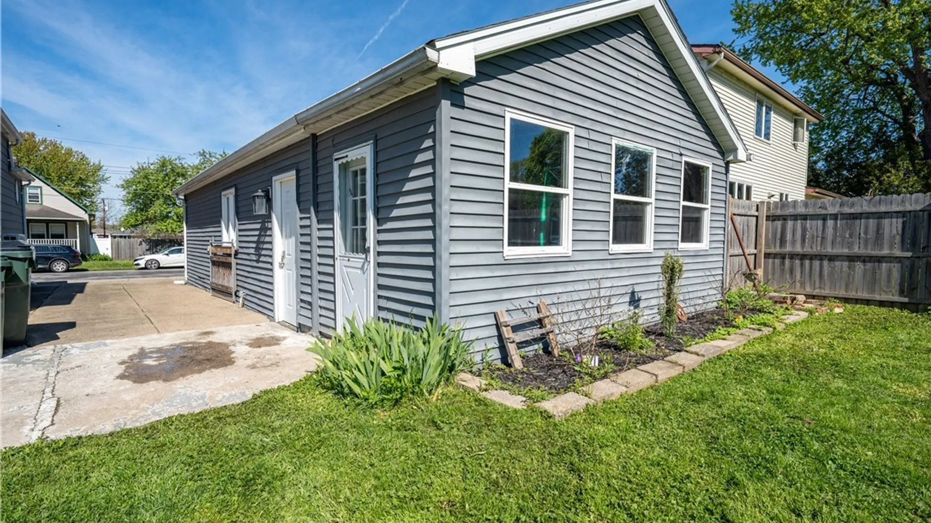 Property at 41 Erie Street, Cheektowaga, NY 14043 42