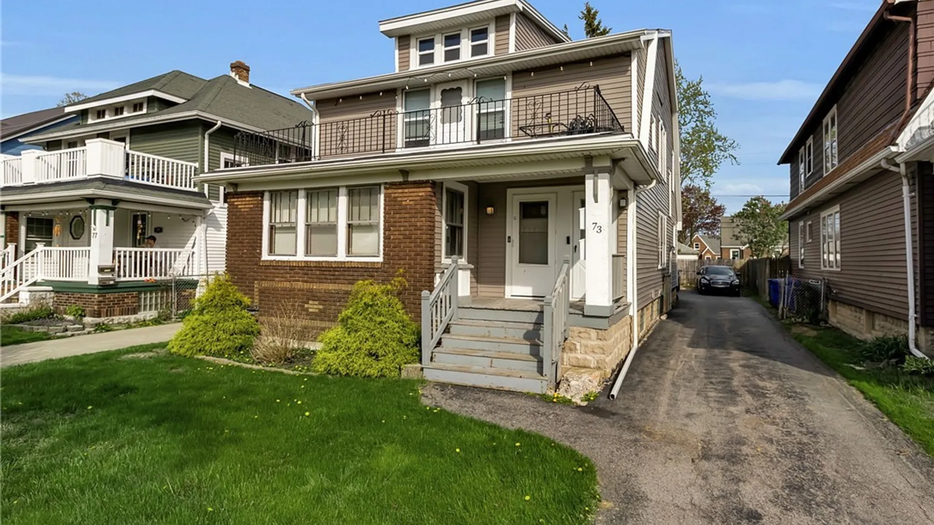 Property at 73 Columbia Parkway, West Seneca, NY 14224 4