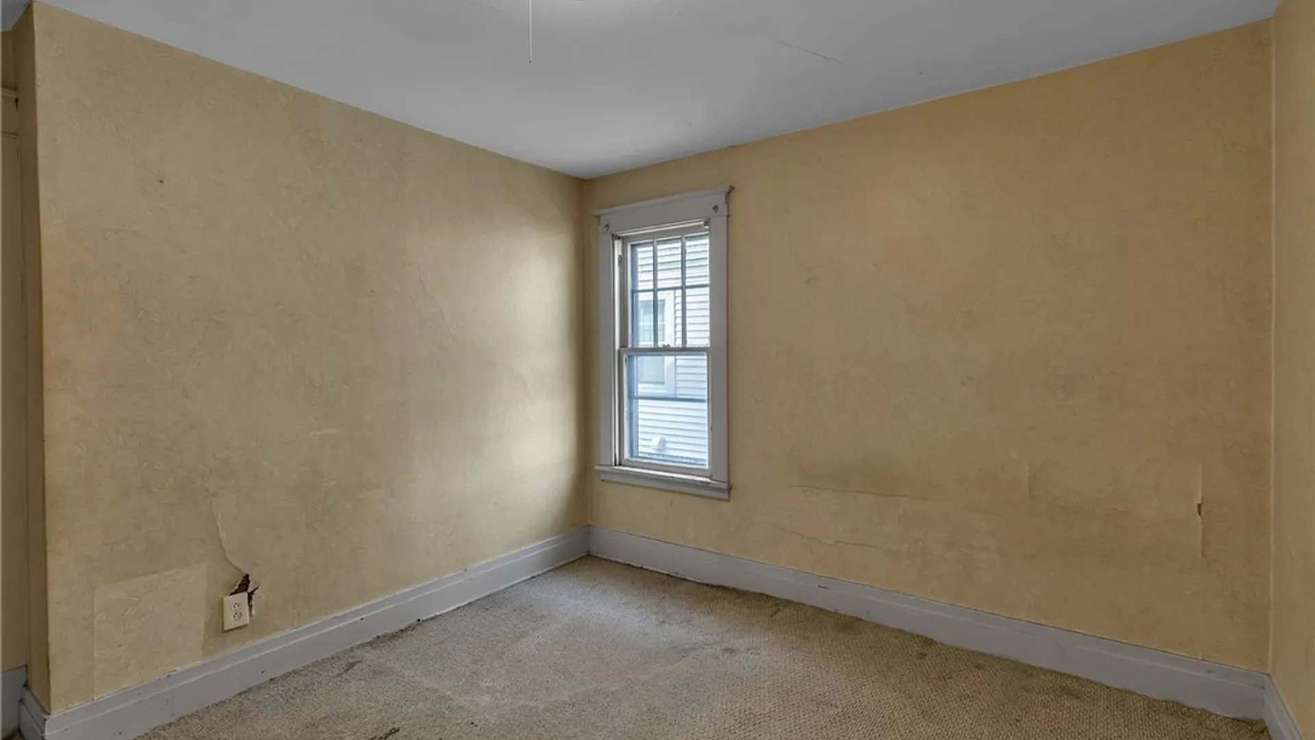 Property at 73 Columbia Parkway, West Seneca, NY 14224 42