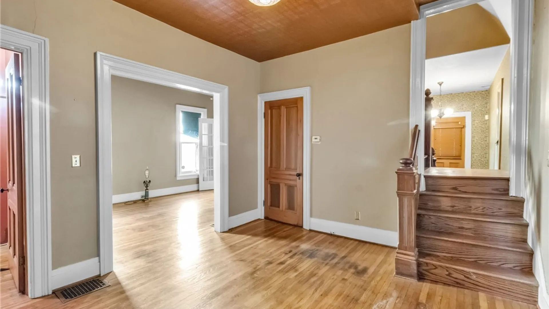 Property at 587 Breckenridge Street, Buffalo, NY 14222 11
