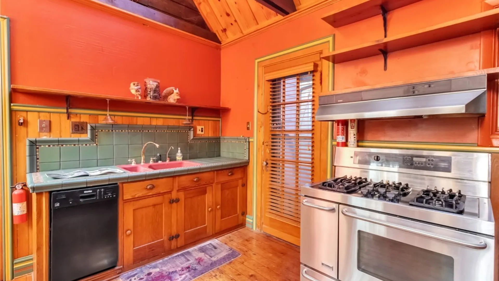Property at 587 Breckenridge Street, Buffalo, NY 14222 16