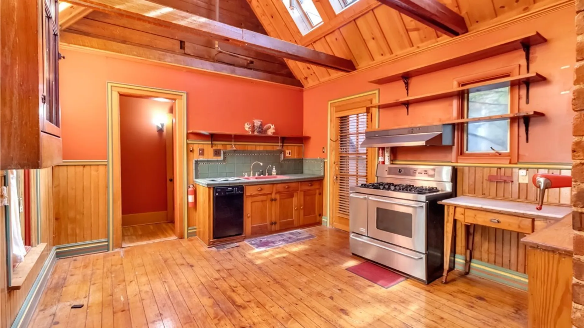 Property at 587 Breckenridge Street, Buffalo, NY 14222 18