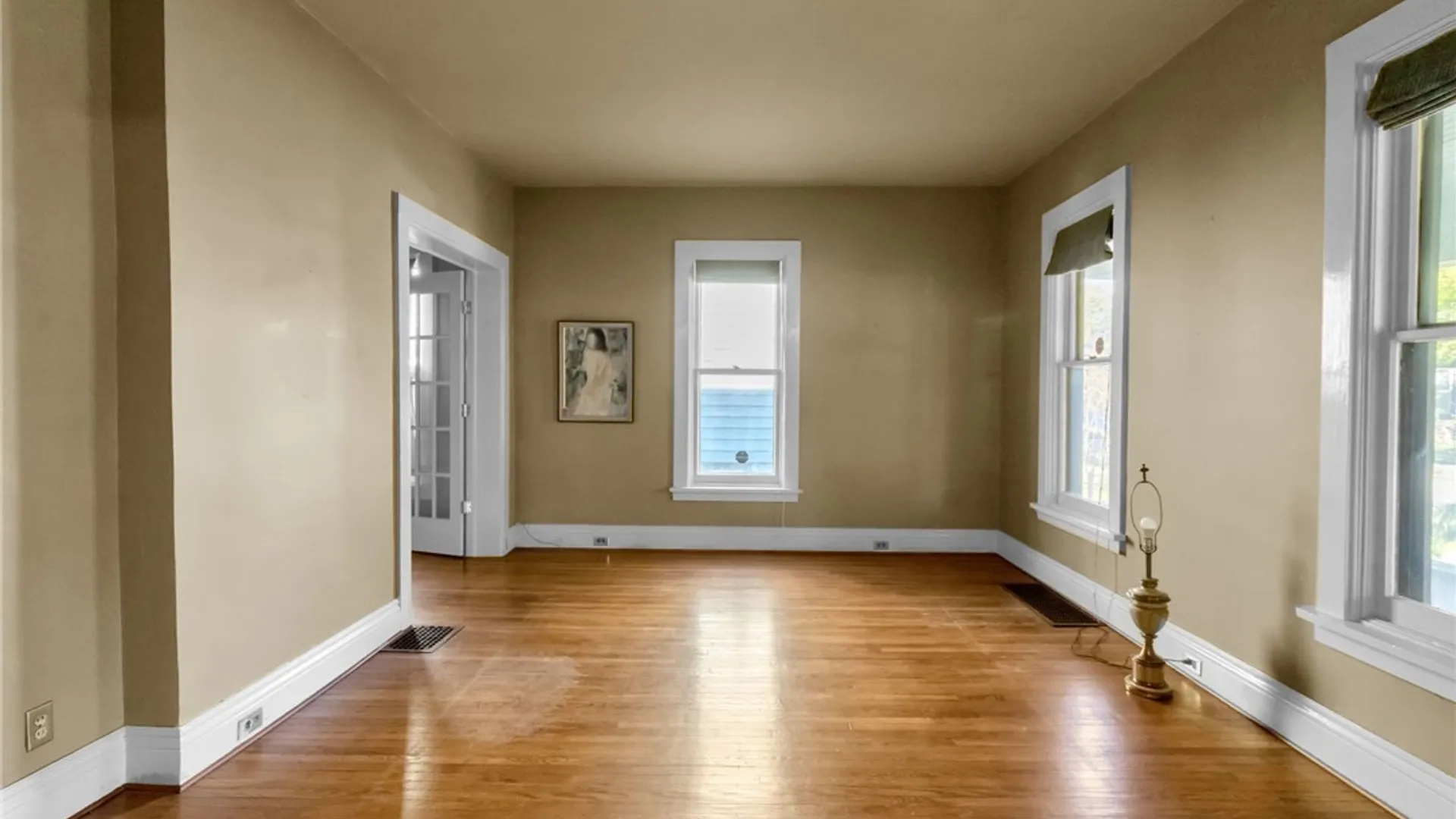 Property at 587 Breckenridge Street, Buffalo, NY 14222 7