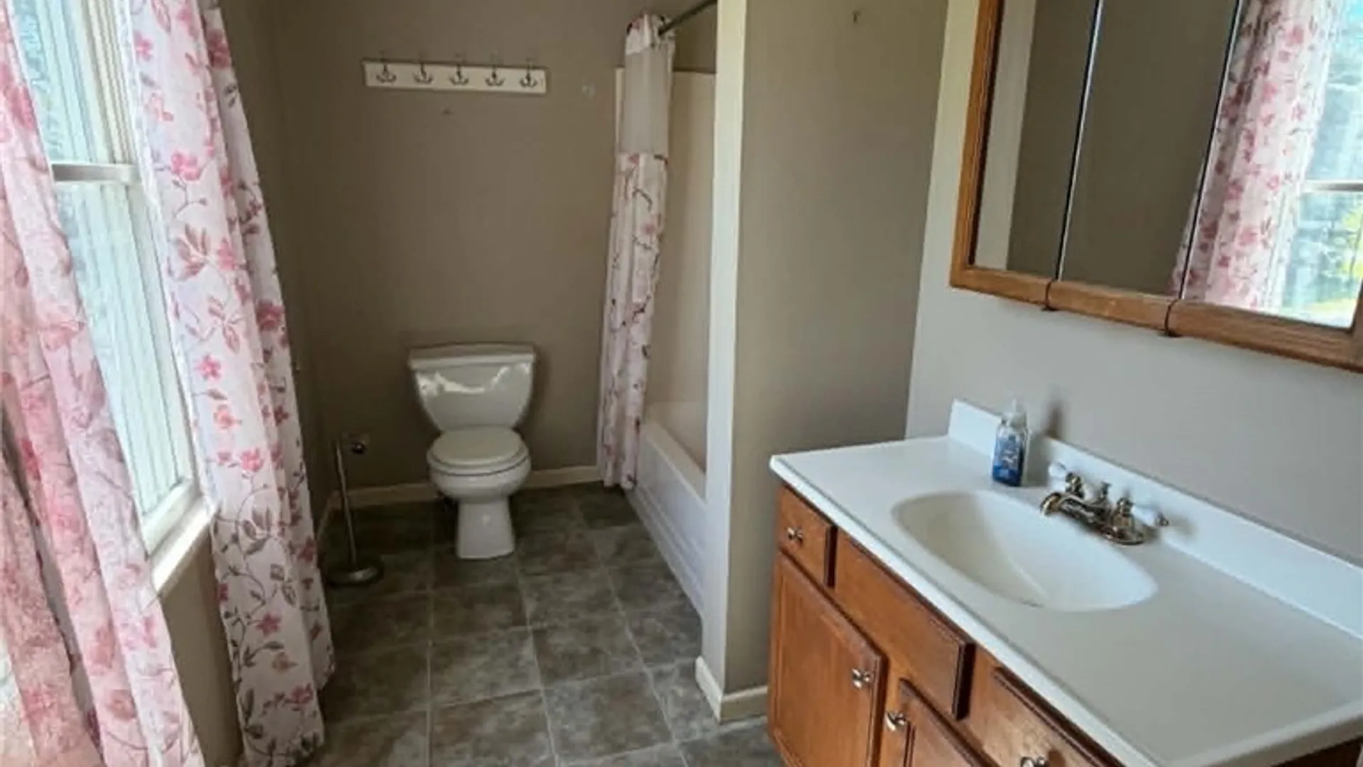 Property at 3454 Murphy Road, Newfane, NY 14108 24