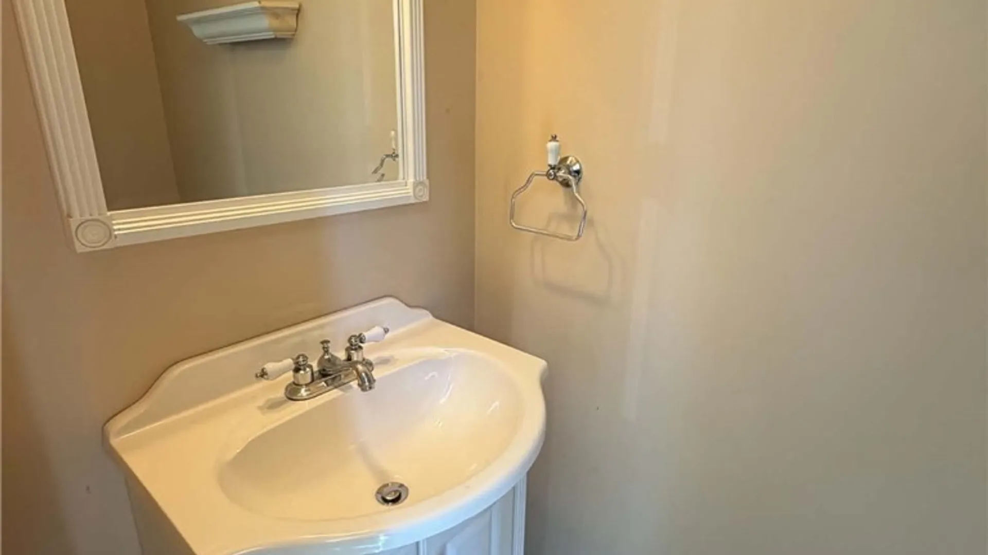 Property at 3454 Murphy Road, Newfane, NY 14108 32