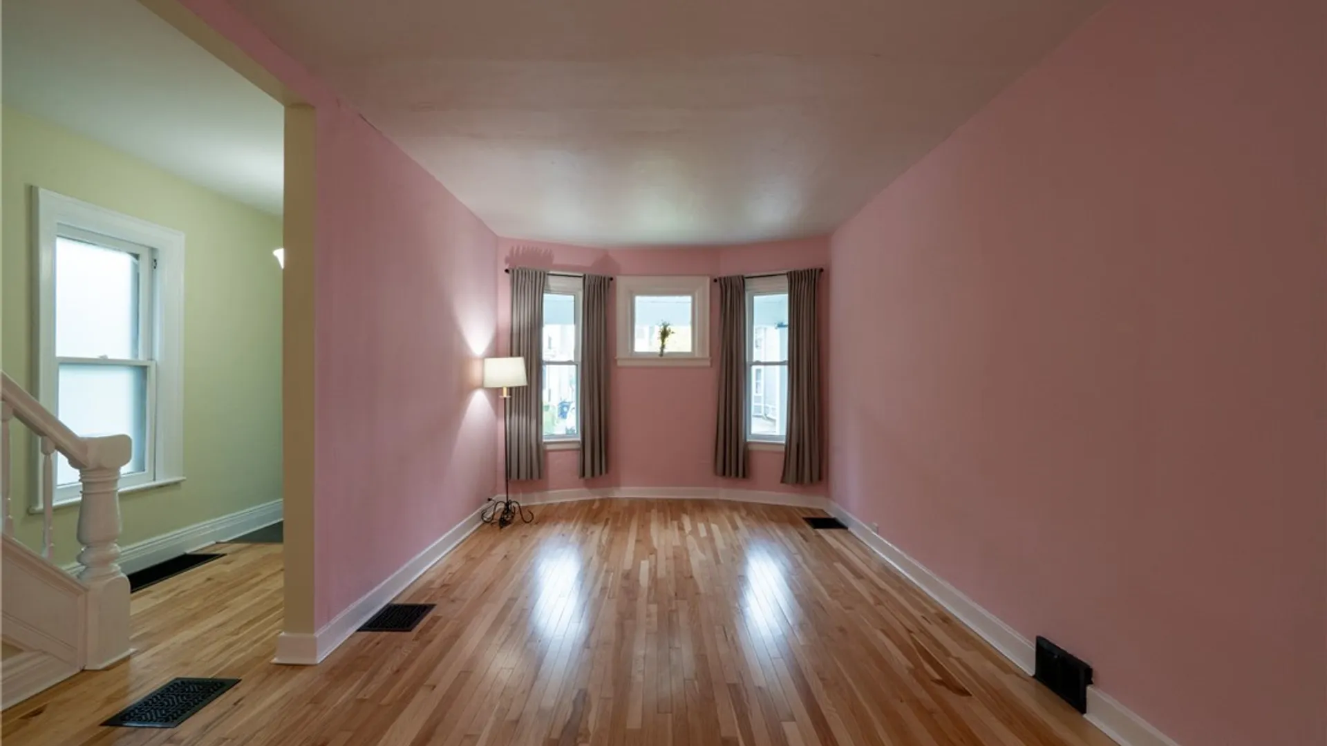 Property at 299 Delavan Ave Avenue, Buffalo, NY 14213 17