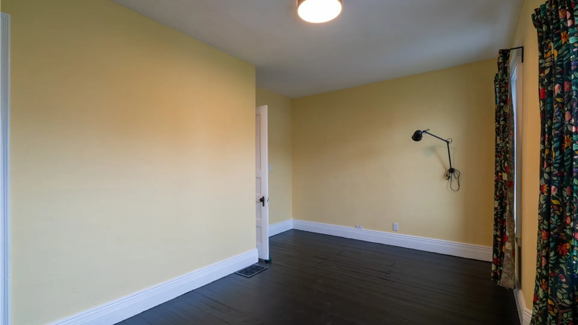 Property at 299 Delavan Ave Avenue, Buffalo, NY 14213 23
