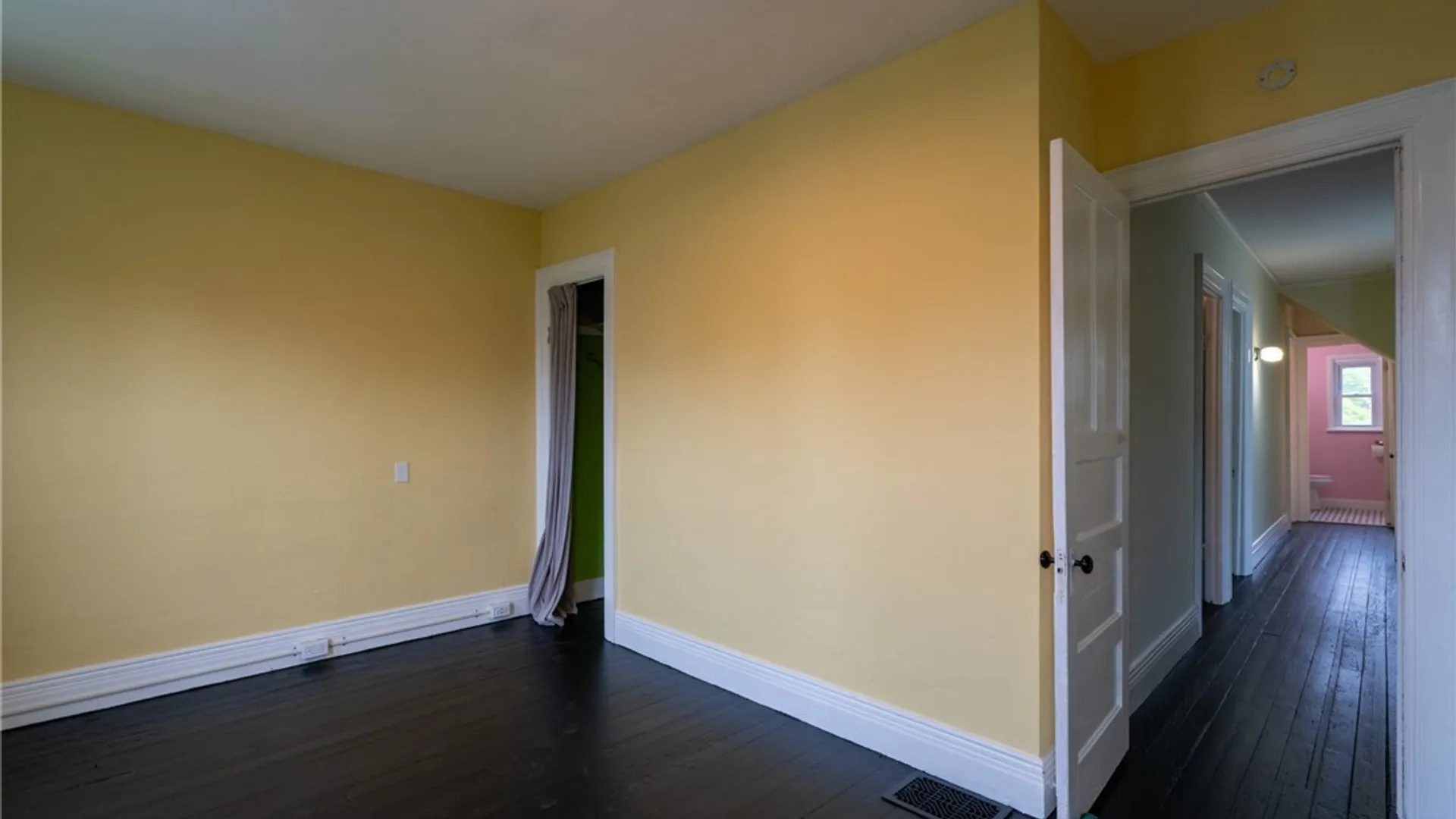 Property at 299 Delavan Ave Avenue, Buffalo, NY 14213 24