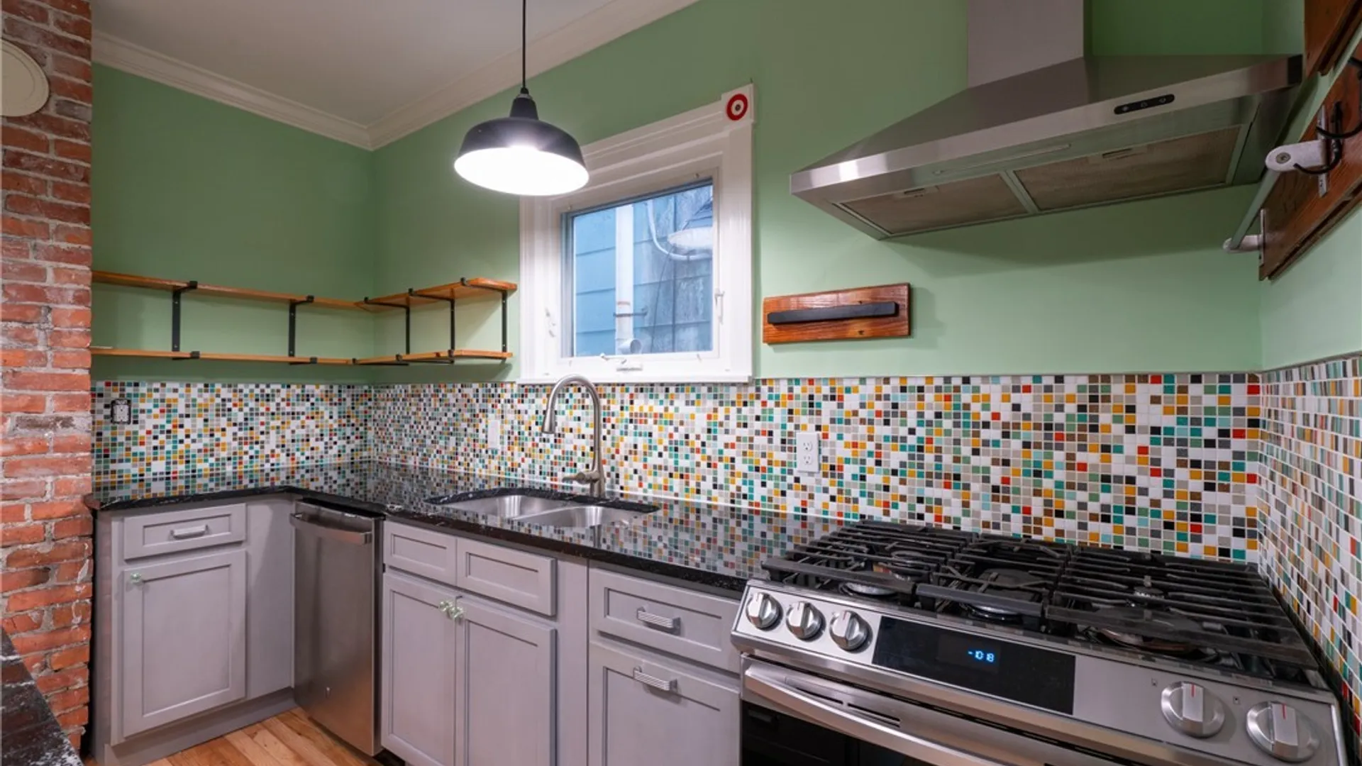 Property at 299 Delavan Ave Avenue, Buffalo, NY 14213 7