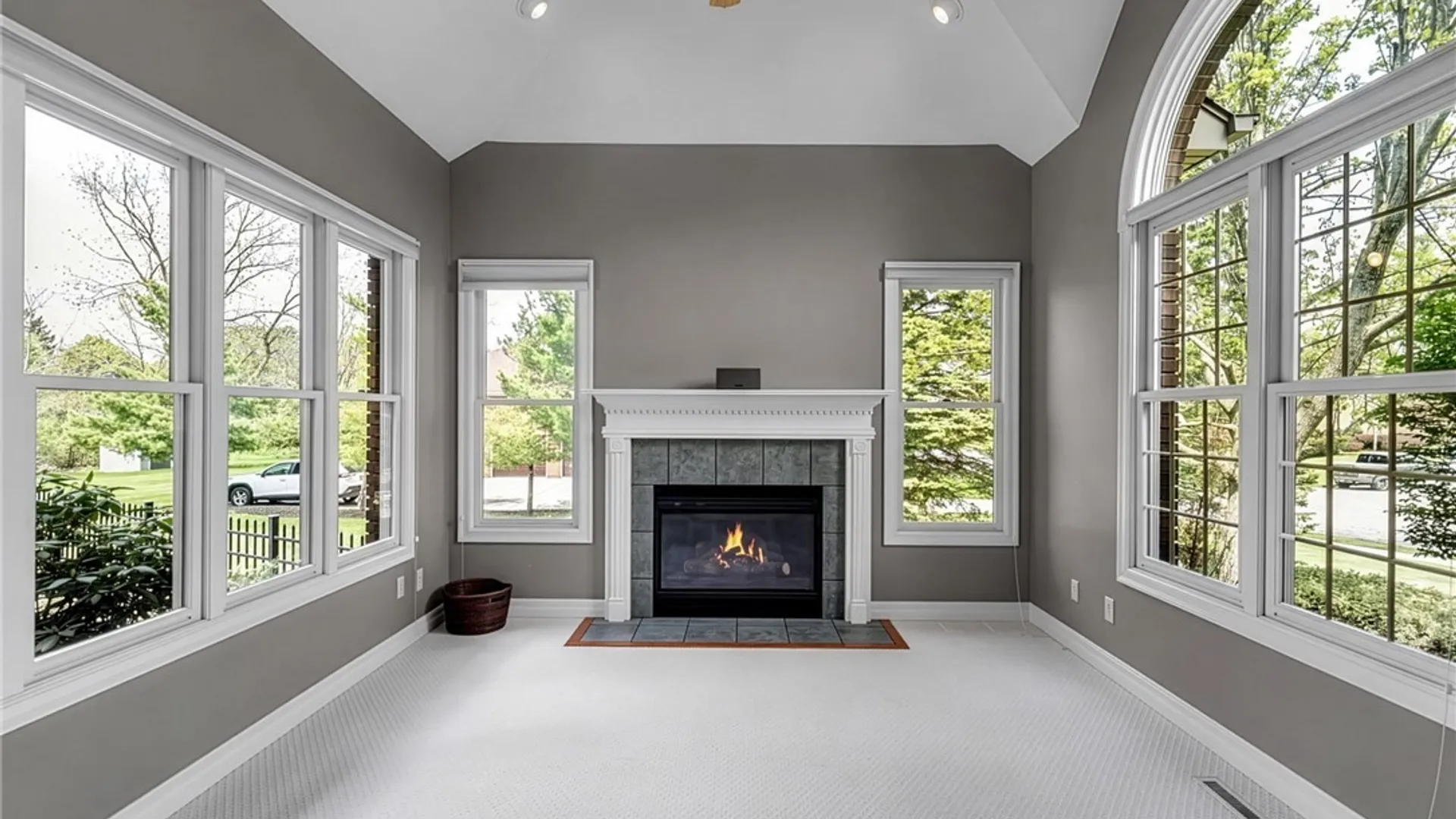Property at 84 Beresford Court, Amherst, NY 14221 19
