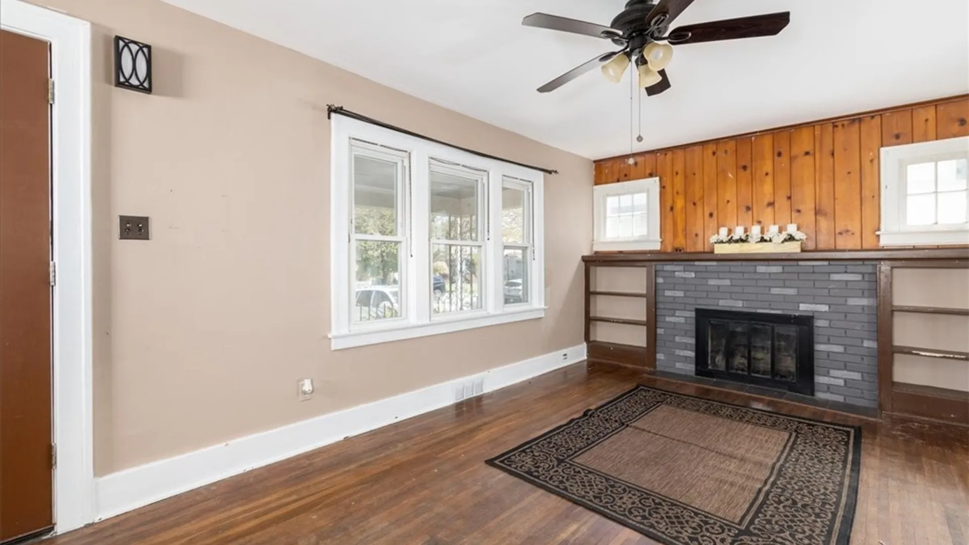 Property at 250 Shepard Avenue, Tonawanda, NY 14217 4