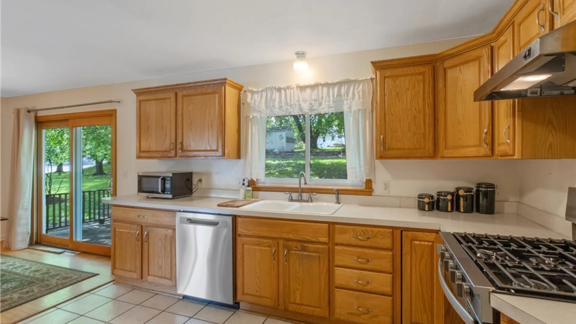 Property at 228 Marian Drive, Geddes, NY 13219 17