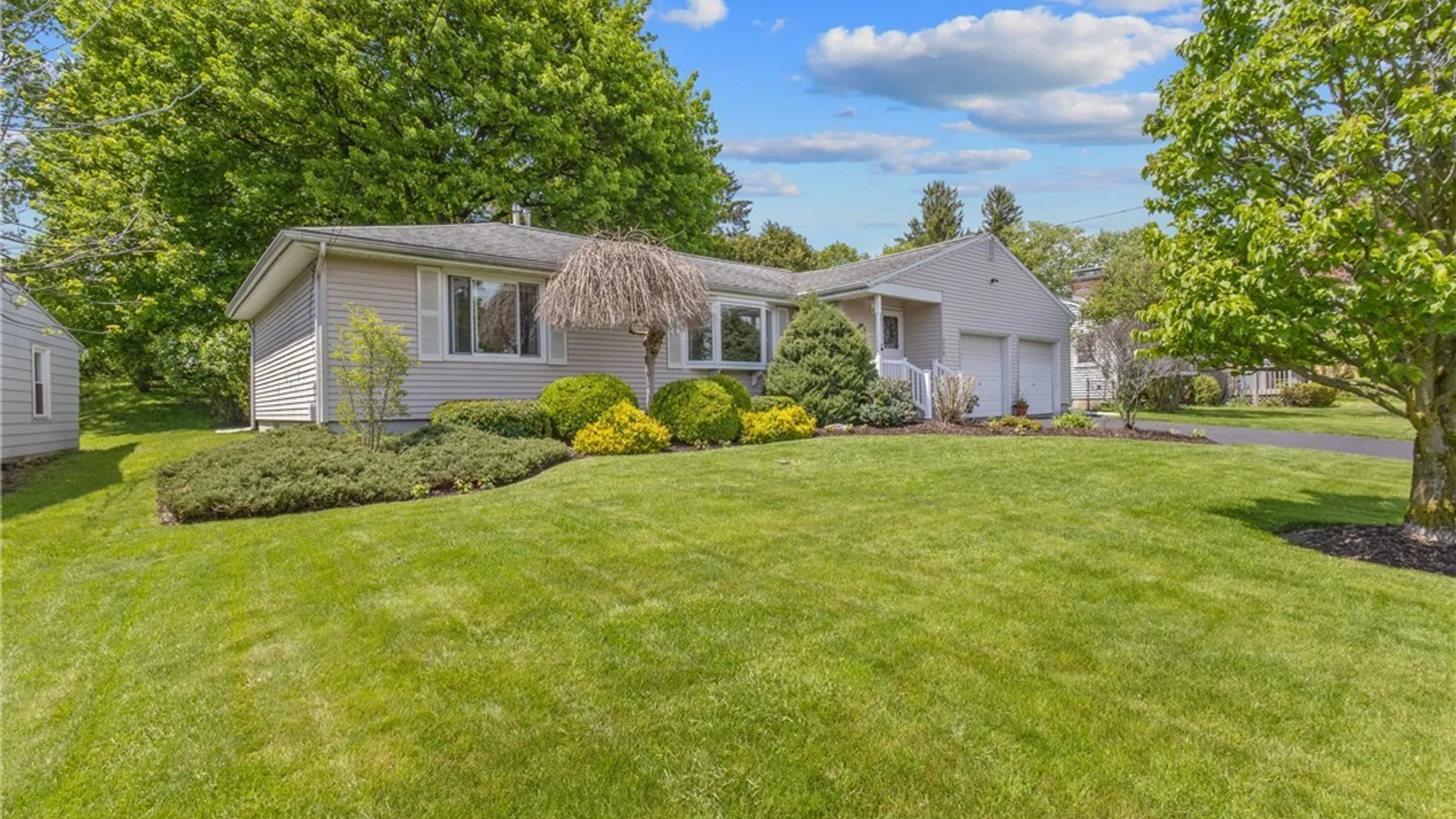 Property at 228 Marian Drive, Geddes, NY 13219 2
