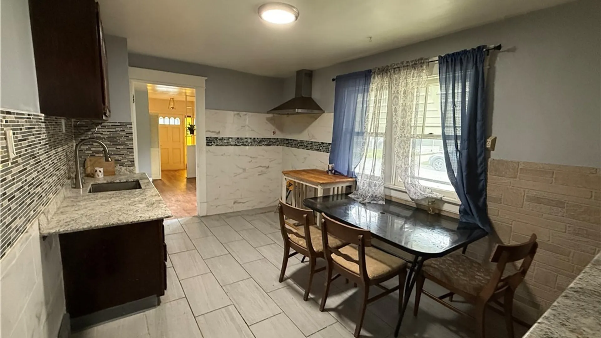 Property at 2 Rowan Road, Cheektowaga, NY 14215 11