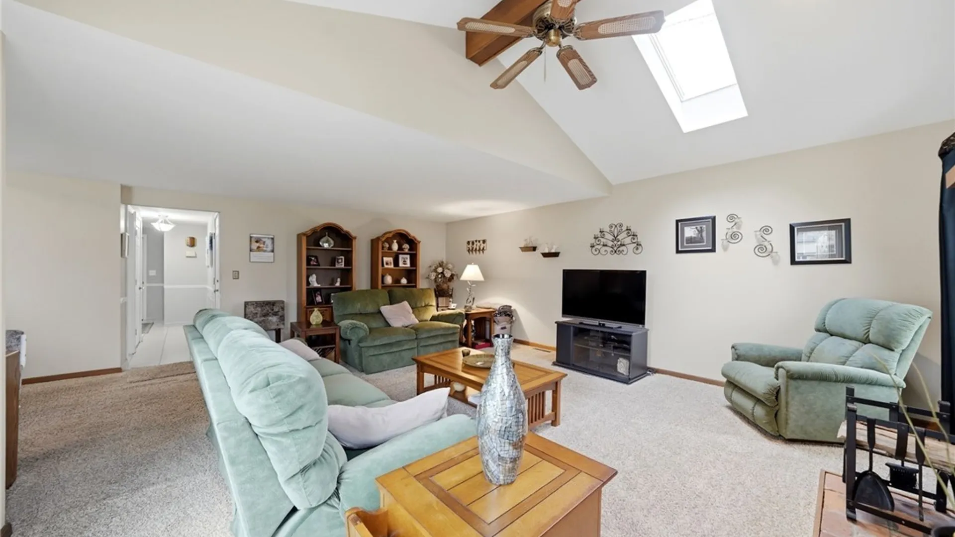 Property at 86 Tartan Lane, Amherst, NY 14221 25