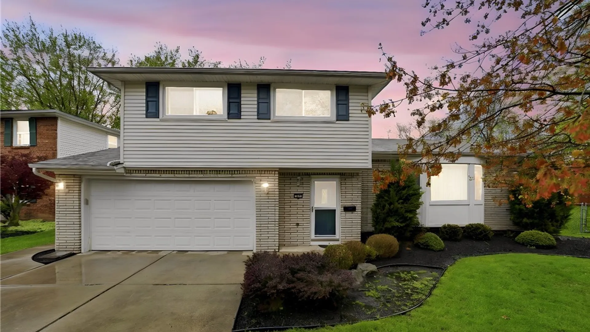 Property at 86 Tartan Lane, Amherst, NY 14221 3