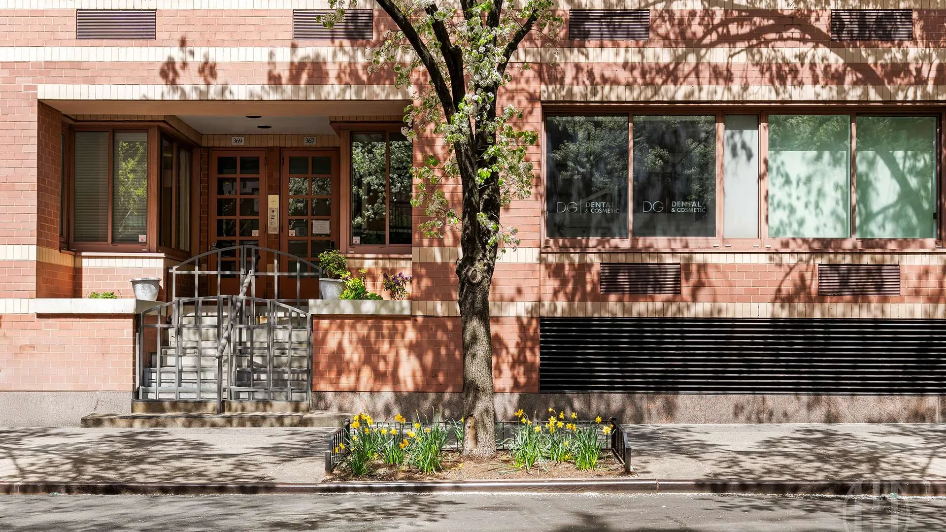 Property at 367 West 49th Street, New York, NY 10023 6
