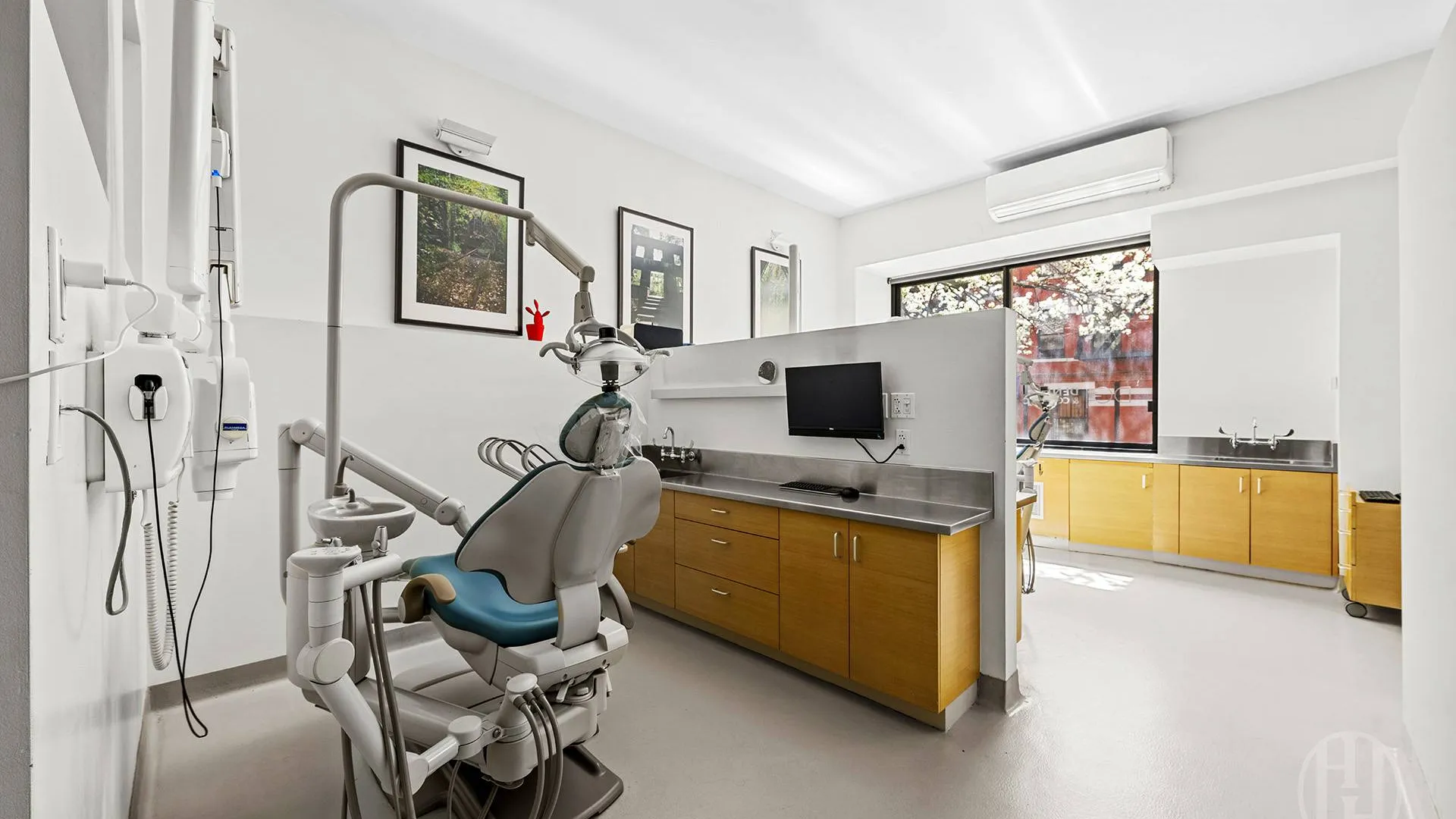 Property at 367 West 49th Street, New York, NY 10023 9