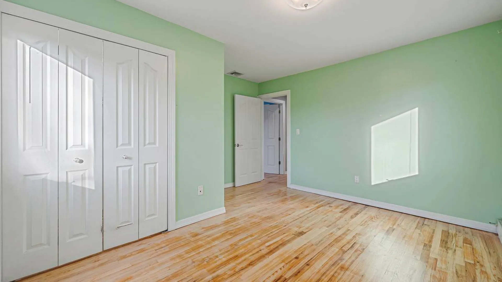 Property at 1616 Madison Avenue, West Islip, NY 11795 18