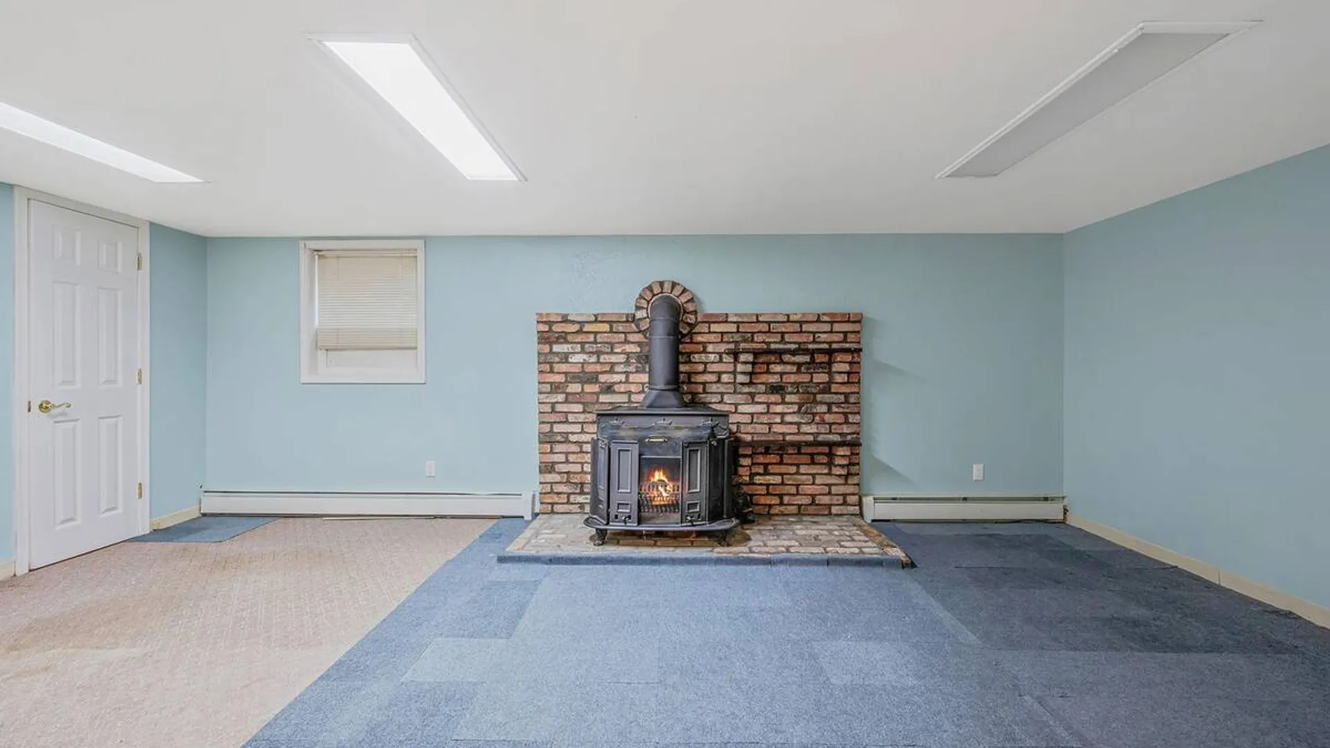 Property at 1616 Madison Avenue, West Islip, NY 11795 24