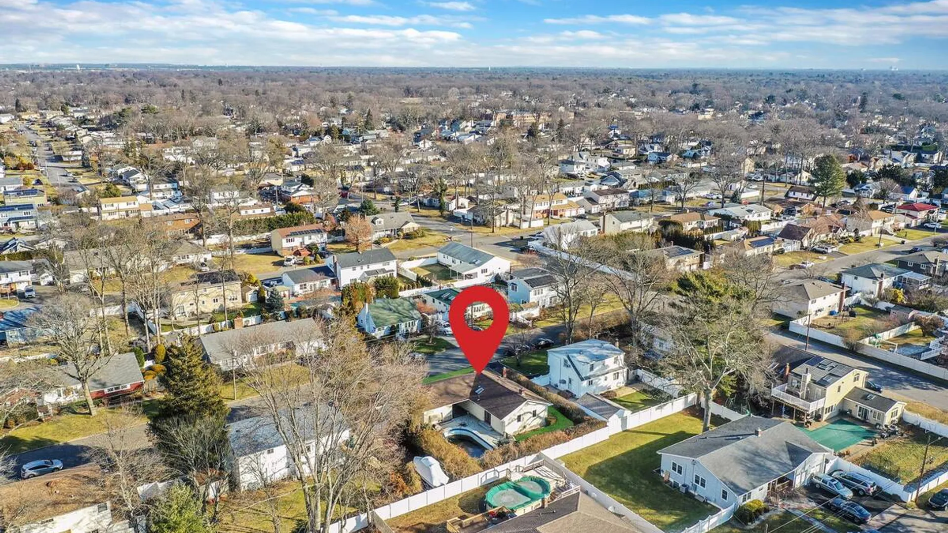 Property at 1616 Madison Avenue, West Islip, NY 11795 41
