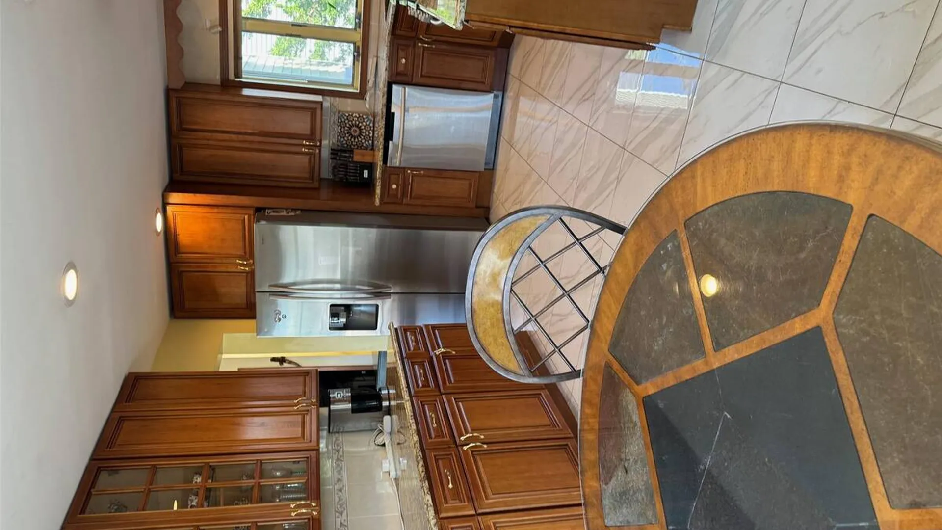 Property at 729 S 9th Street, Lindenhurst, NY 11757 6
