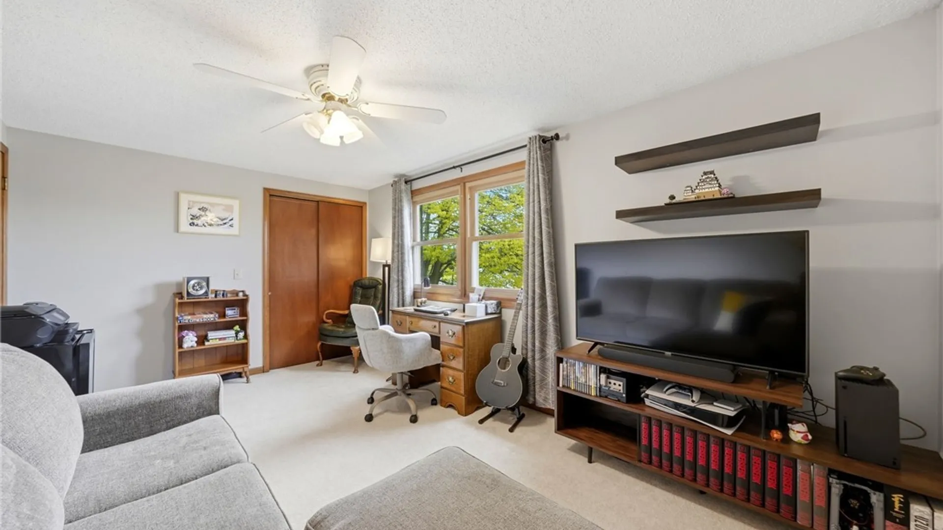 Property at 240 Wimbledon Court, West Seneca, NY 14224 8