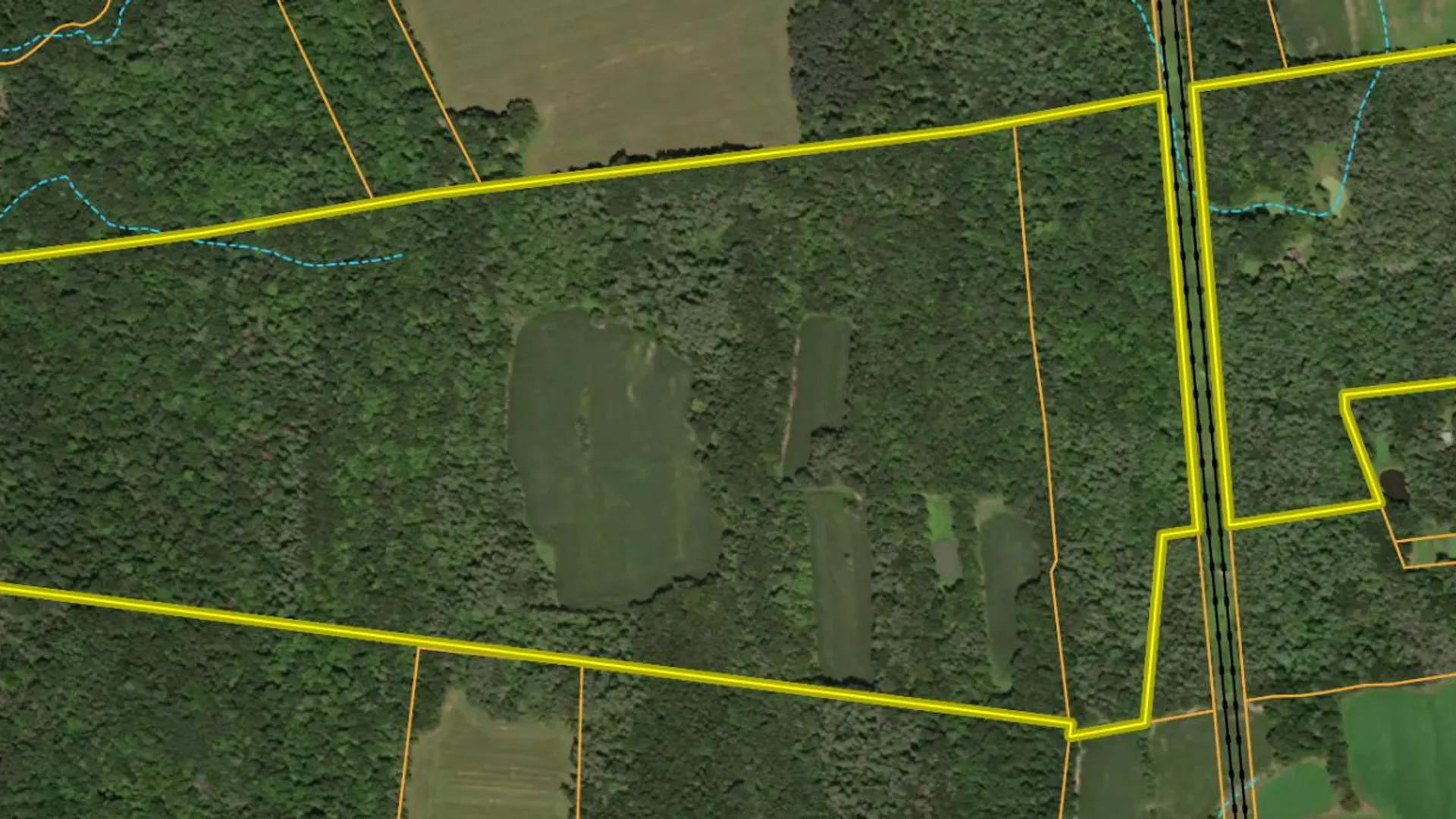Property at 390 Ridge Rd, Schodack Landing, NY 12156 42