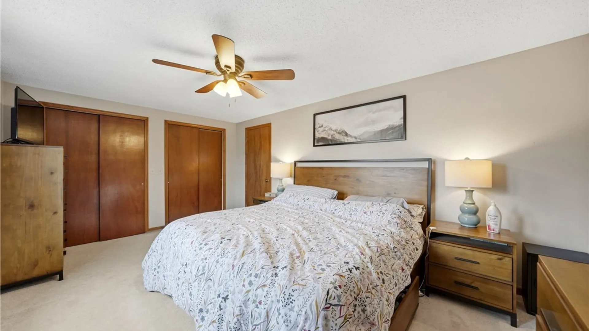 Property at 240 Wimbledon Court, West Seneca, NY 14224 31
