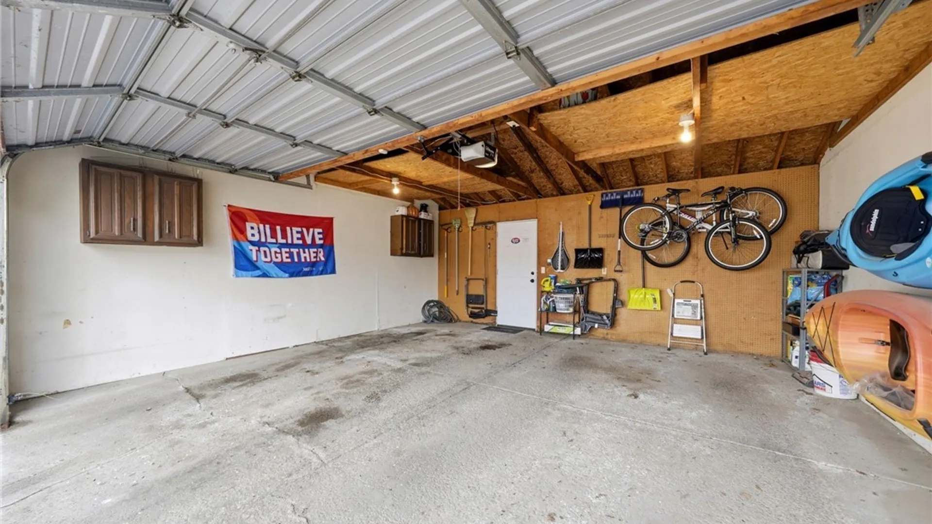Property at 240 Wimbledon Court, West Seneca, NY 14224 43