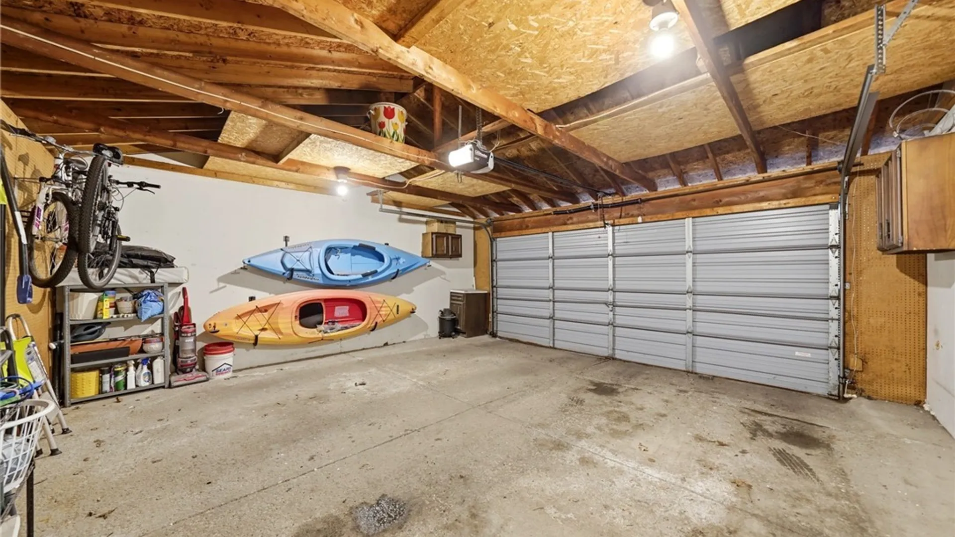 Property at 240 Wimbledon Court, West Seneca, NY 14224 44