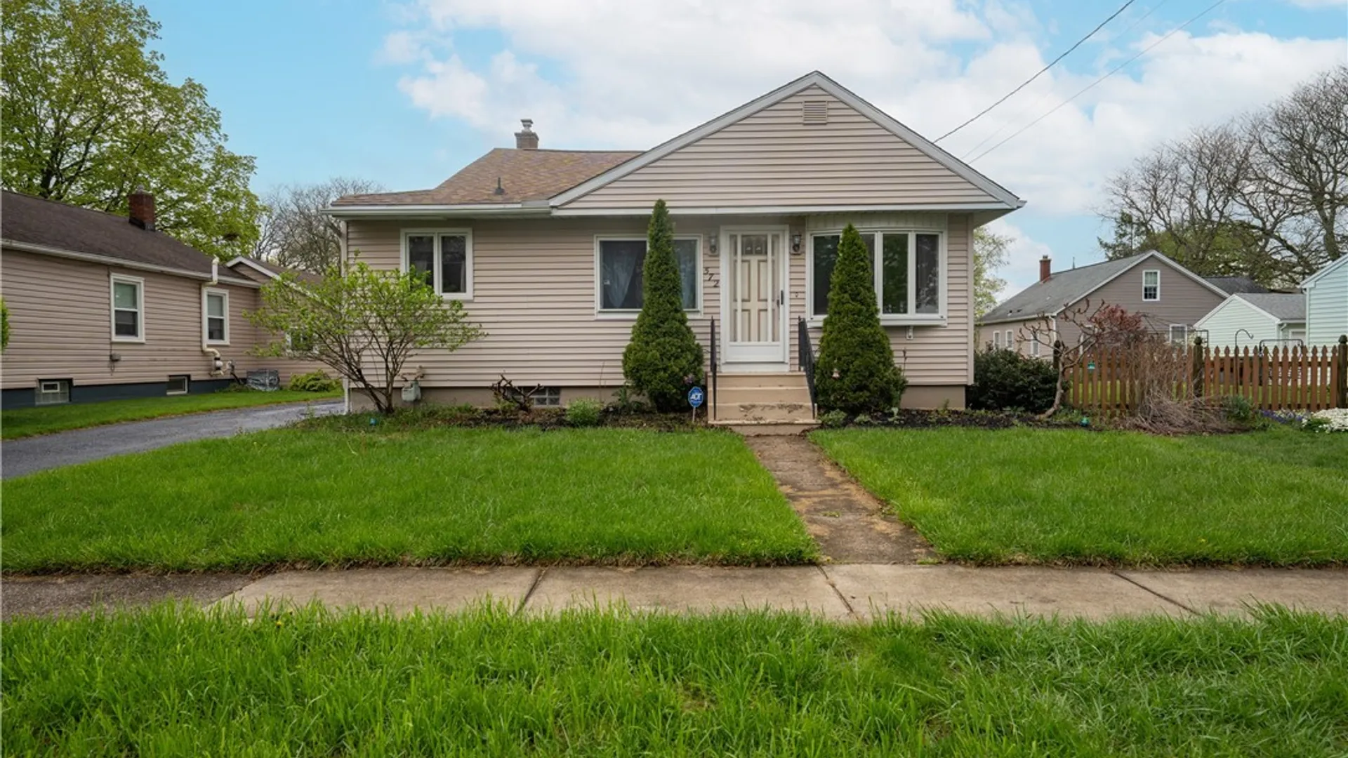 Property at 572 Gilmore Avenue, North Tonawanda, NY 14120 2