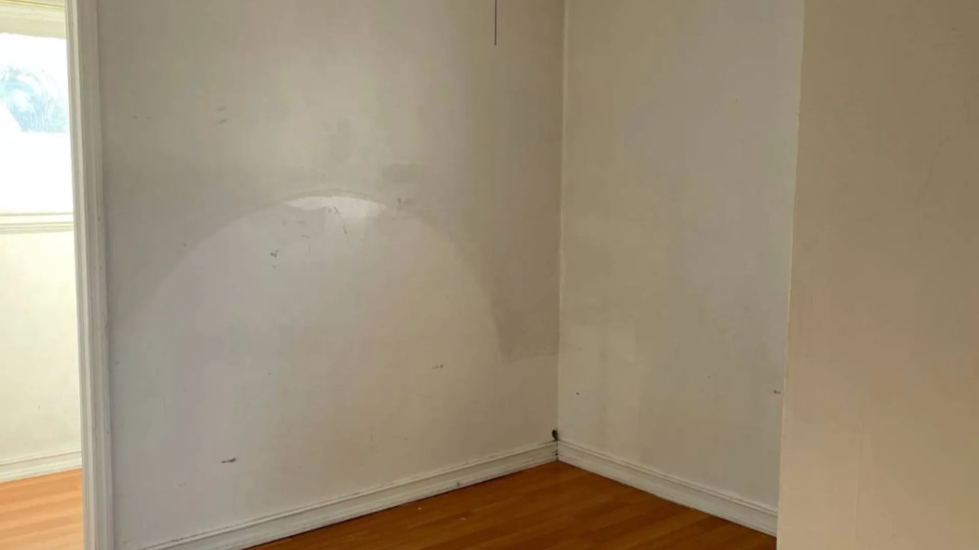 Property at 9 FORDHAM RD, Hicksville, NY 11801 5