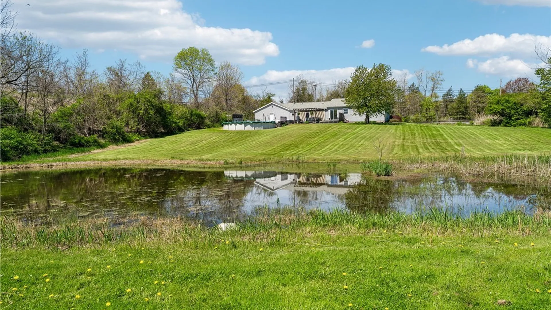 Property at 10487 Alexander Road, Alexander, NY 14005 33