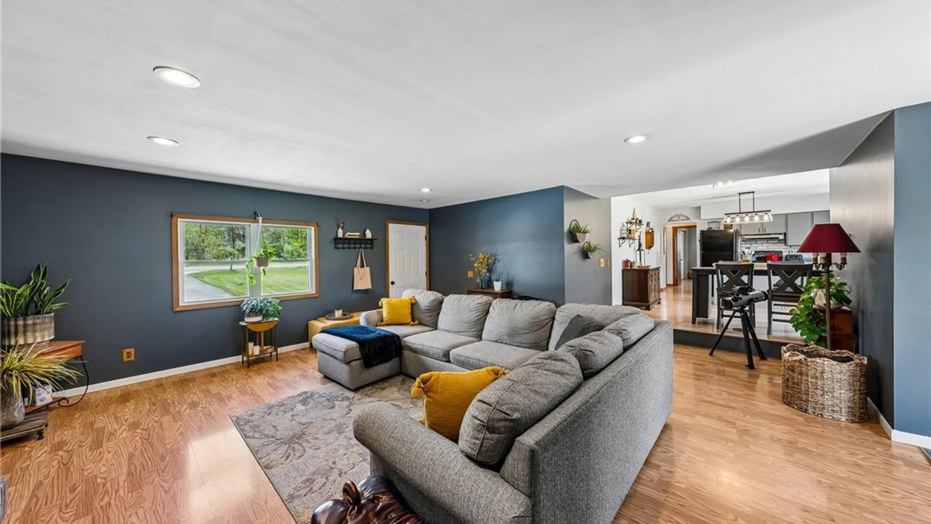 Property at 10487 Alexander Road, Alexander, NY 14005 5