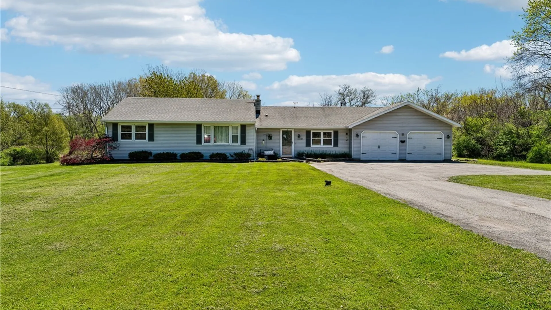 Property at 10487 Alexander Road, Alexander, NY 14005 7
