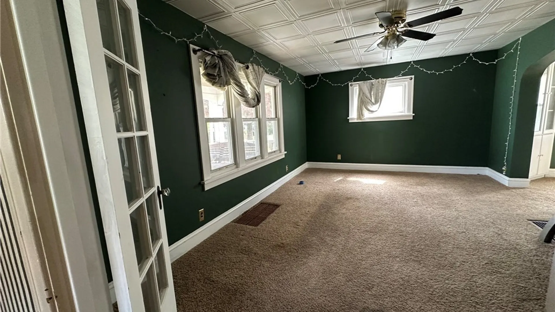 Property at 17 Pershing Avenue, Jamestown, NY 14701 27