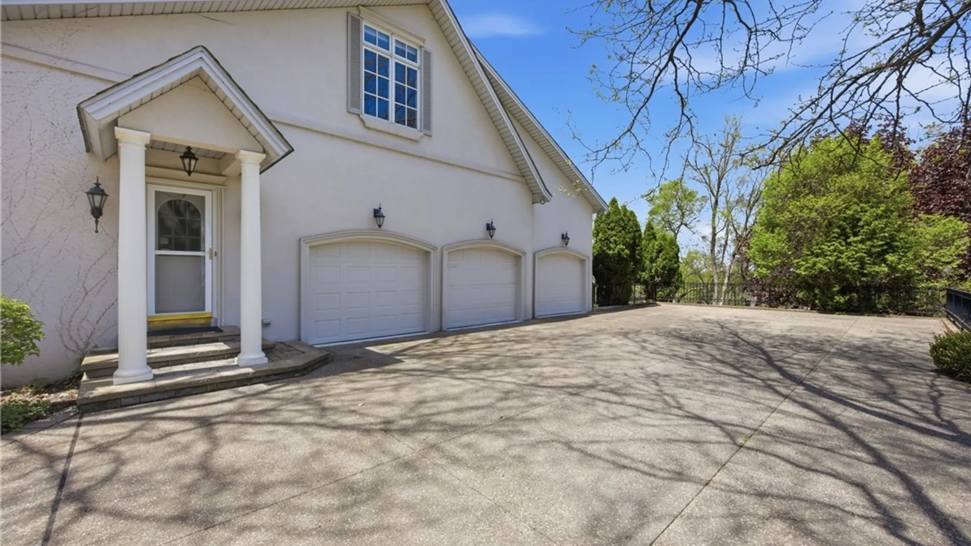 Property at 224 Village Pointe Lane, Amherst, NY 14221 46