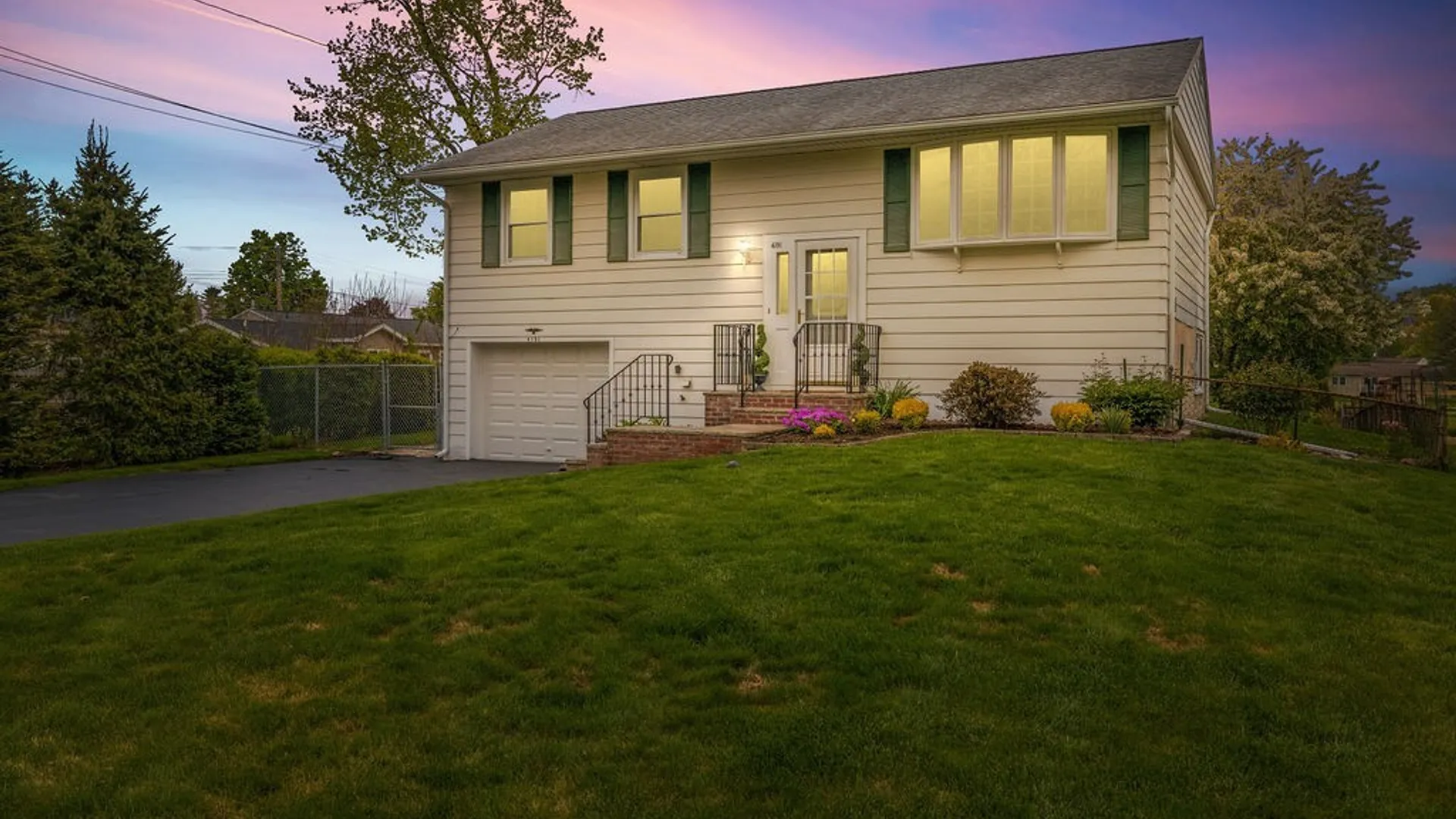 Property at 4191 Rigel Course, Clay, NY 13090 2