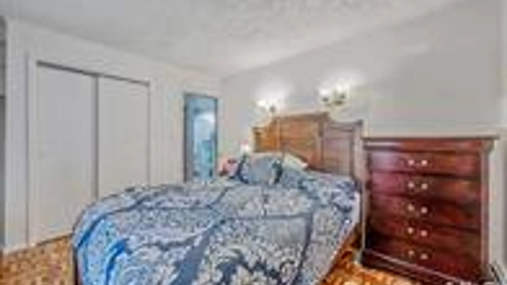 Property at 22 Mercury Lane, Levittown, NY 11758 18