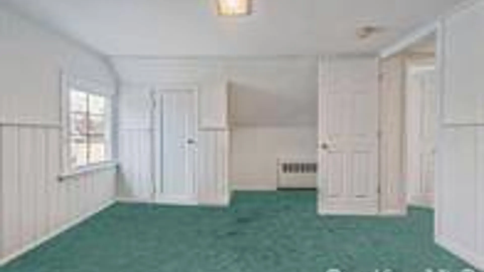 Property at 22 Mercury Lane, Levittown, NY 11758 22