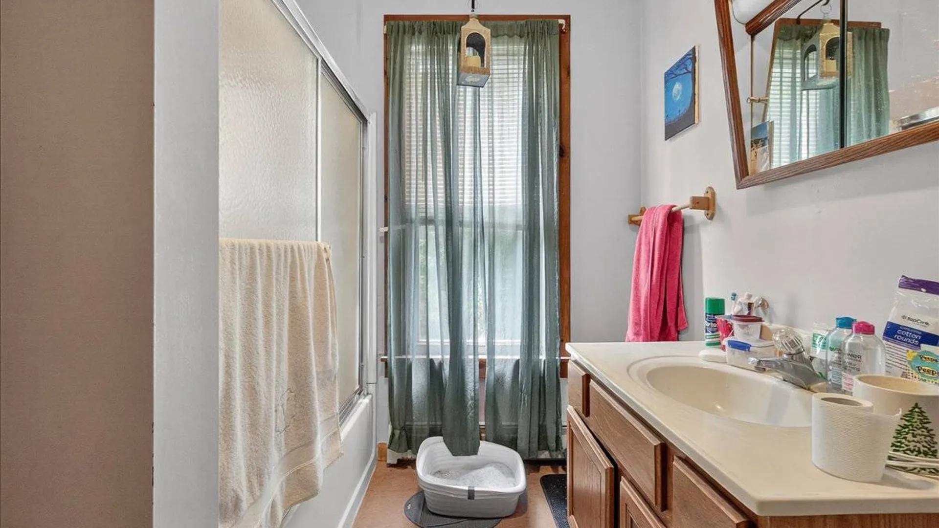 Property at 80 E Main St, Johnstown, NY 12095 35