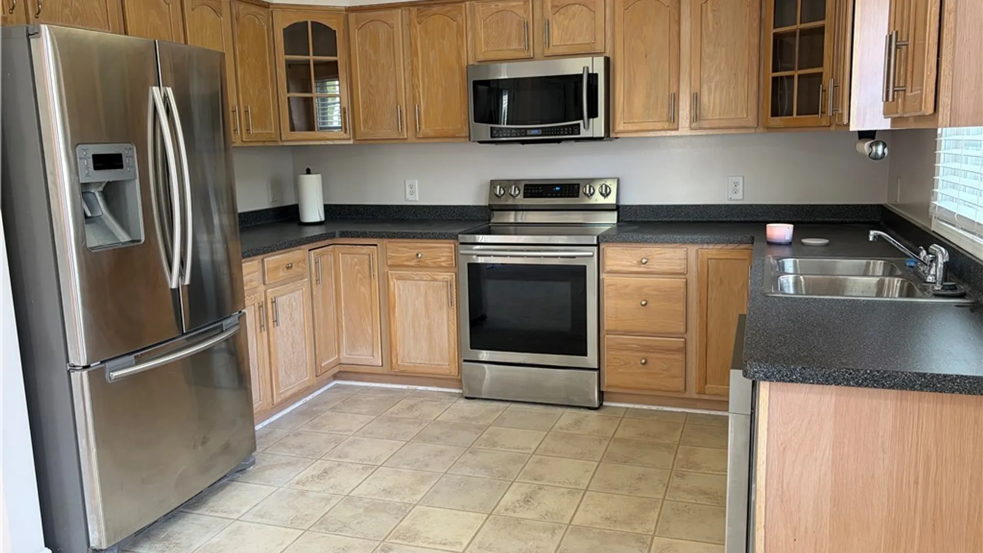 Property at 579 Homestead Drive, North Tonawanda, NY 14120 15
